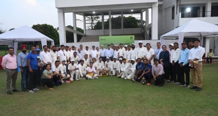 Sk Nanavati cricket match