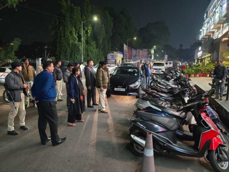 Jamshedpur parking